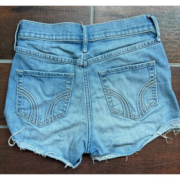Hollister Jean Shorts 00 W23 - Picture 3 of 5